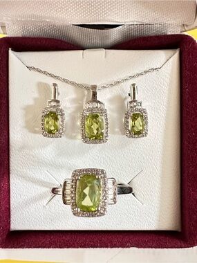 Peridot, Lab Created White Sapphire Ring, Earring, Pendant Set Sterling Silver